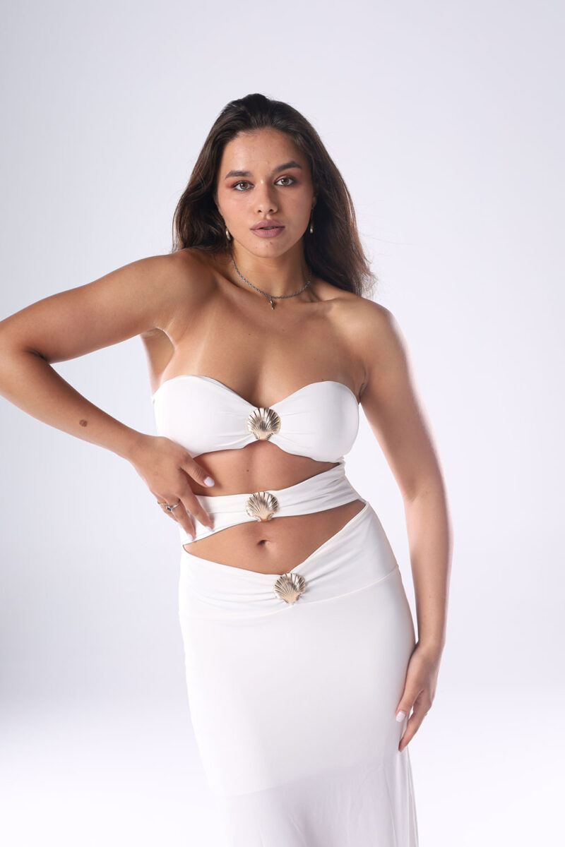 Cut-Out Maxi Dress with Stainless-Steel Brooch - Image 3
