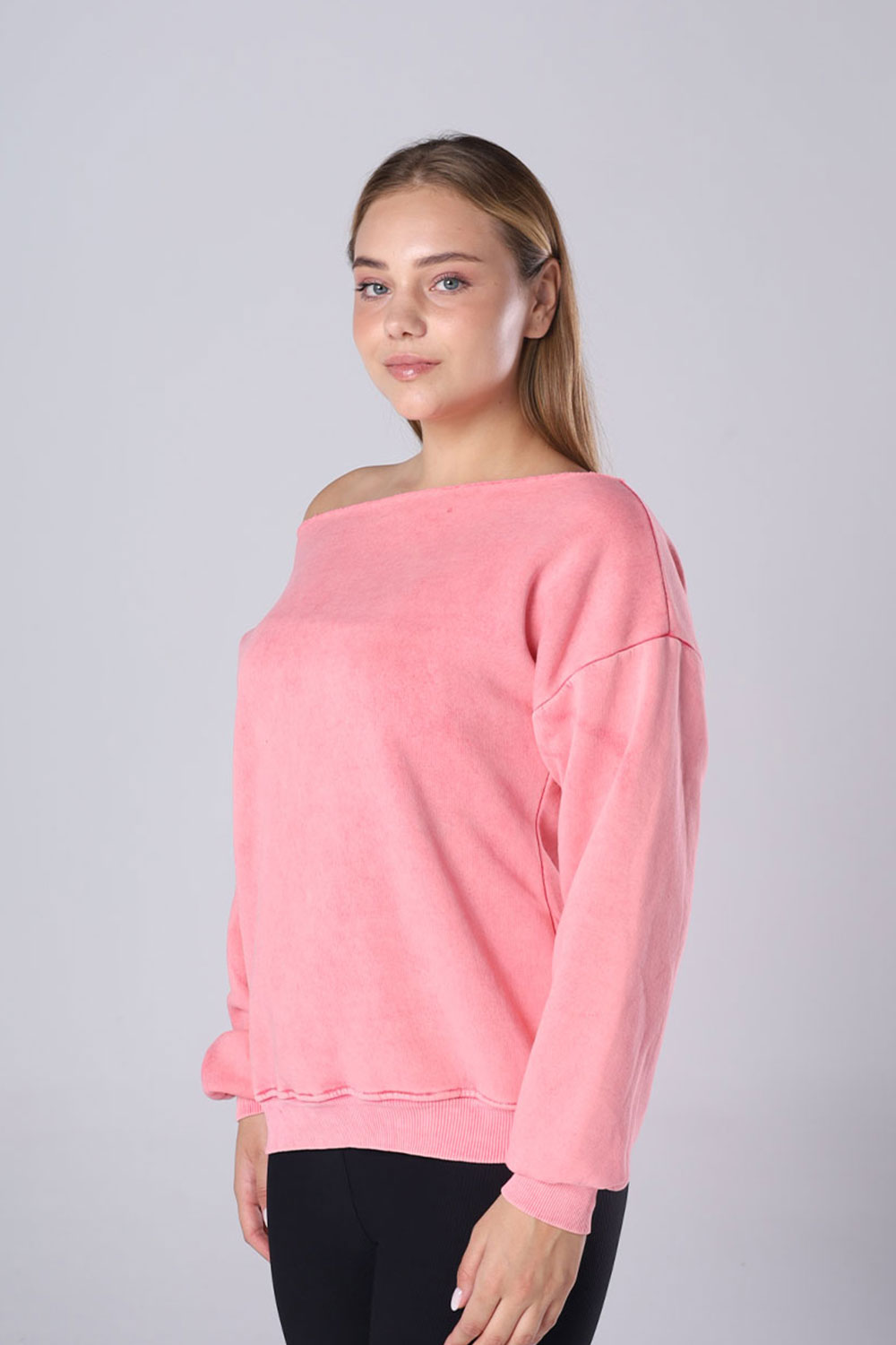 Off-Shoulder Fleece Sweatshirt - Image 27