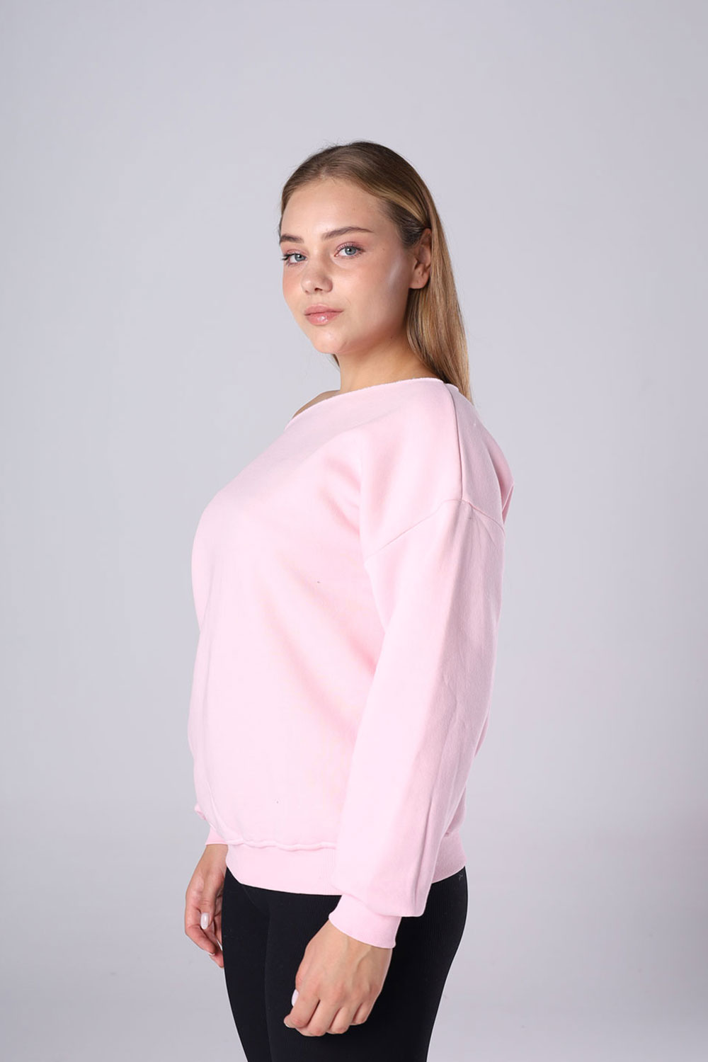 Off-Shoulder Fleece Sweatshirt - Image 19