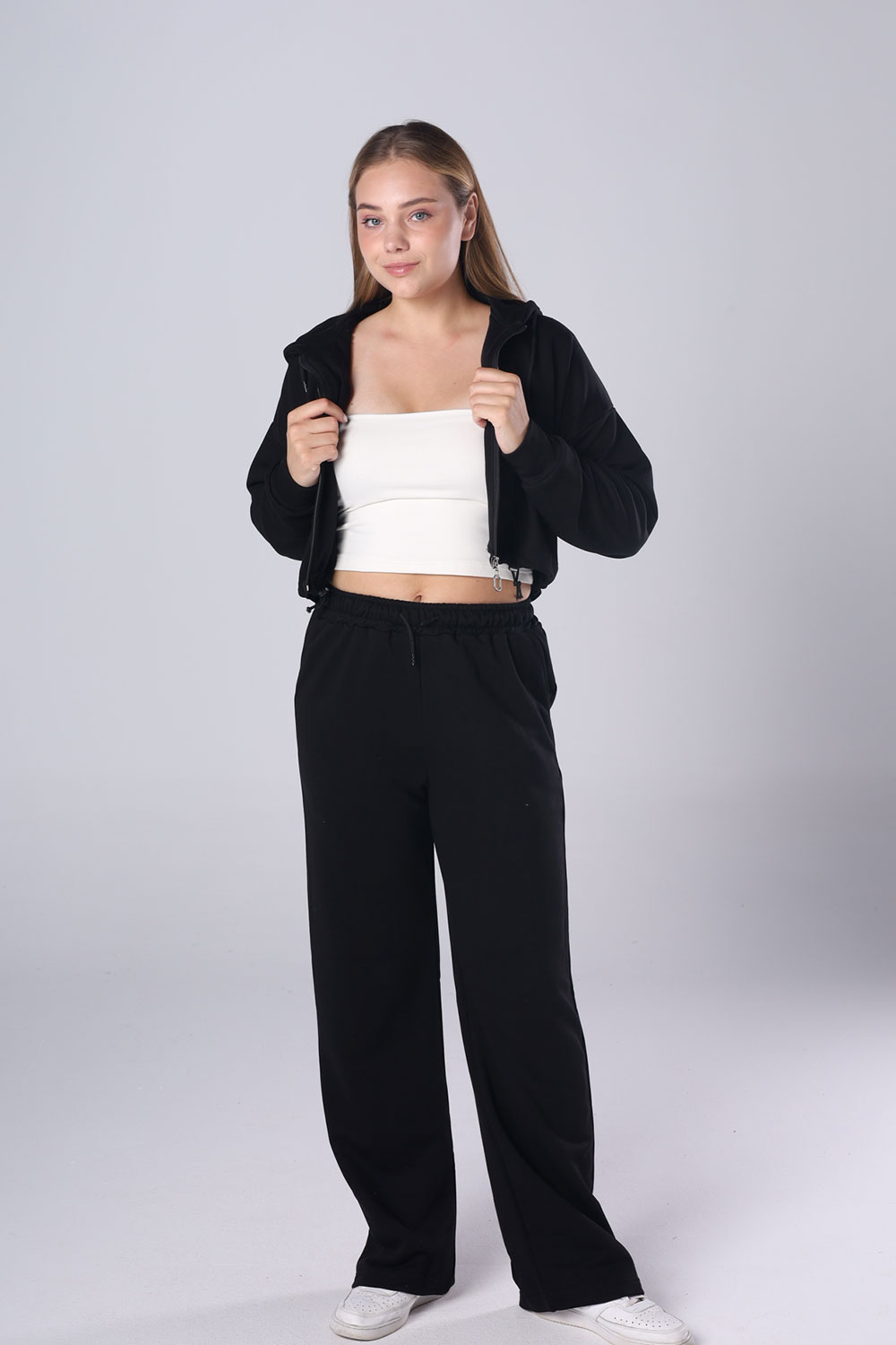 Cropped Full-Zip Tracksuit Set – 3 piece - Image 5