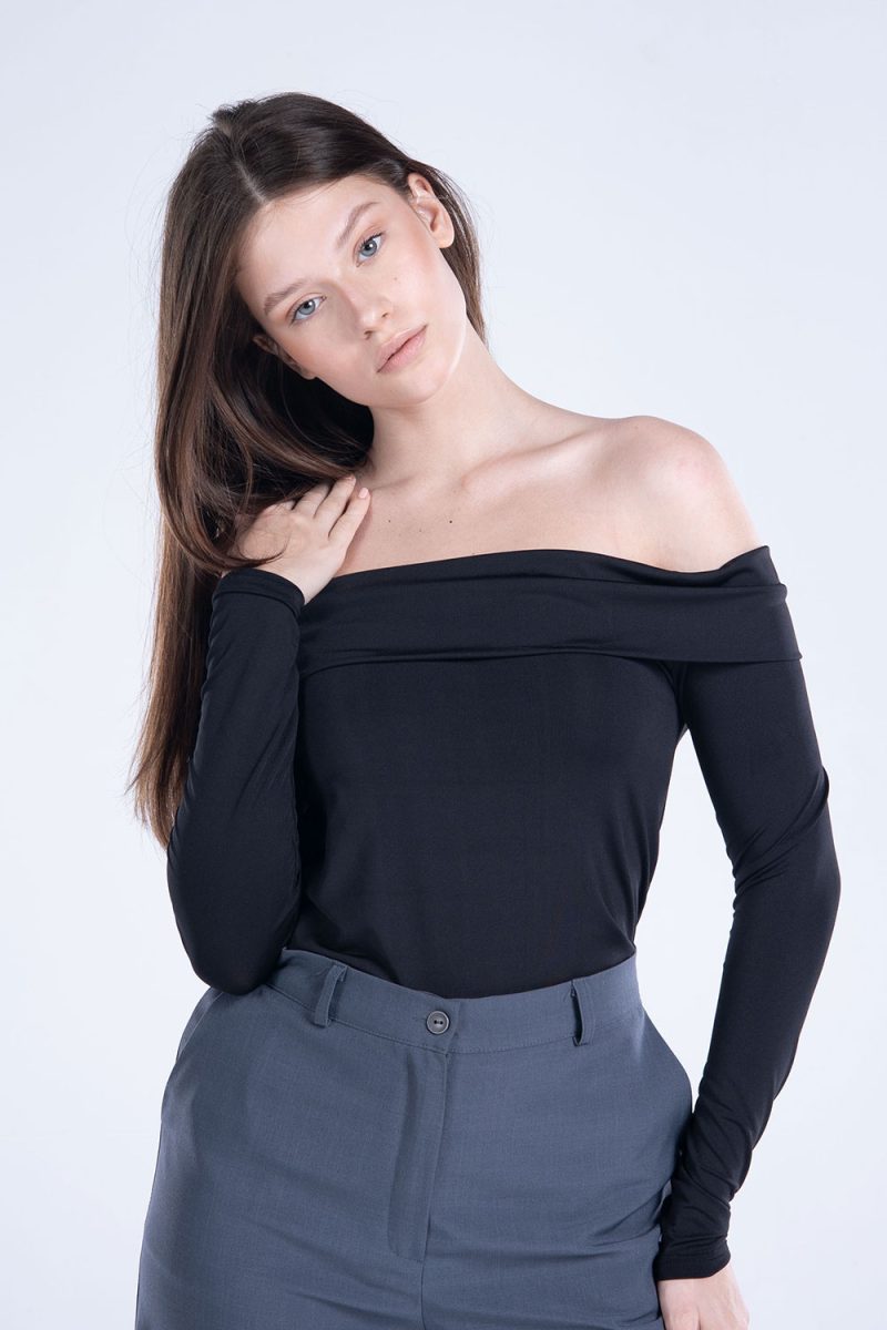 Off-Shoulder Long Sleeve Top - Image 2