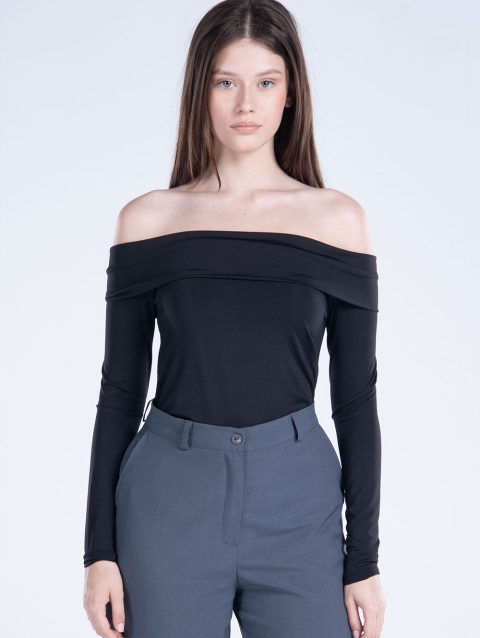 Off-Shoulder Long Sleeve Top