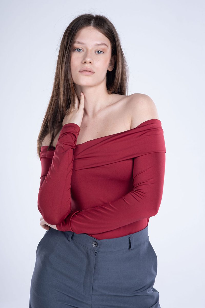 Off-Shoulder Long Sleeve Top - Image 12